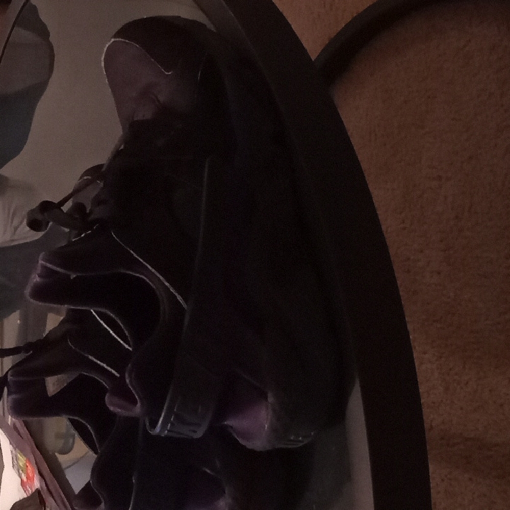 Men's Hurache Nike sneakers